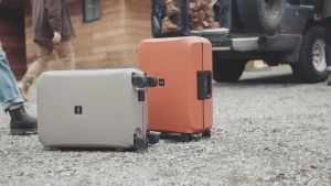 Lojel กระเป๋าเดินทาง รับประกัน 10 ปี VOJA Large PP Frame Lock Hardside Spinner Luggage 30"