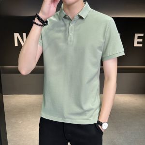 HENGYUANXIANG | เสื้อยืดคอกลมแขนสั้นผู้ชาย ทรงหลวม ระบายอากาศได้ดี ผ้าผสมคอตตอนโพลีเอสเตอร์ ทรงปกติ ฤดูร้อน 2025 เสื้อโปโลแขนสั้น