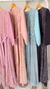 Gamis Ceruty 2023 Motif Bunga Benita Rahma Maxy Matt Ceruty Full Furing LD 110cm PJ 137cm Busui - Size, Bahan, dan Detail Lengkap - Kemiripan Foto 90-95% - Stok dan Warna Tersedia - Garansi Retur Barang (EXPORT)