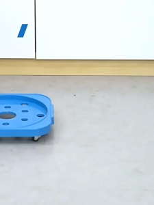 ฐานรองถังแก๊ส ที่รองถังแก๊สแบบมีล้อ เคลื่อนย้ายสะดวก ที่รองถังแก๊ส ฐานรองถังแก๊ส ที่  รุ่นพลาสติกหนา ทนทาน ขนาด 30x30x3.8cm ล้อยูนิเวอร์แซล 30x30x6.5cm รับน้ำหนัก 100 ก