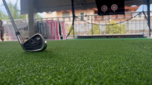 BNZ High-Quality Golf Hitting Mat 150x150cm 1" Thickness Durable Synthetic Grass Practice Mat with Built-in Shock Pad Free Repair Warranty