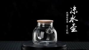 Ấm Trà Thủy Tinh 1.8L Có Nắp Tre Trong Suốt Chịu Nhiệt Dày Bình Đựng Nước Lạnh Dùng Trong Gia Đình Ấm Pha Trà Puer
