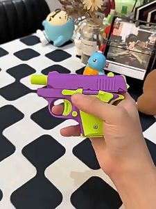 Sweetybayibayi Mini Garrot Gun Toy Adults Kid Stress Relief Toy Auto-reloading Pistol Toy Luminous Gun Boys Girls Toy