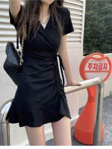 Fancy V-neck Drawstring Black Dress Womens Summer Short Sleeve Temperament Small Size Tight Waist Slim Looking Fishtail A- line Dress