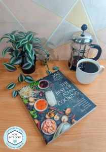 The Best of Asian Cooking: 300 Classic Recipes