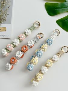 Nordic Style Handmade Woven Mobile Phone Chain Pure Handmade Finished Product Pearl Daisy Flower Bag Pendant Creative Gift