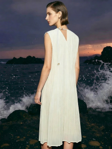 AMII | Casual Beaded Tie Waist Ribbon Wrinkled Sleeveless Dress