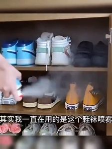 【READY STOCK】Sneakers Shoe Cabinet Deodorization Degerming Sterilize Shoe Socks Deodorizing Spray Shoe Freshene