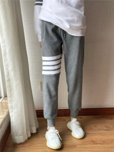 กางเกงกีฬาทรงหลวมบางฤดูใบไม้ผลิและฤดูใบไม้ร่วงสำหรับผู้หญิง กางเกงขายาวทรงหลวมสบายๆ ที่เข้ากันได้กับคู่รัก เอวยางยืด สไตล์สตรีท