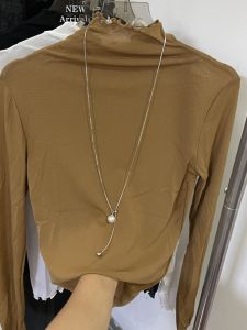 เสื้อถักคอสูงแขนยาวบางเฉียบ ผ้าตาข่าย ทรงเข้ารูป เสื้อชั้นในสำหรับผู้หญิง ฤดูใบไม้ร่วง 2023 ใหม่ล่าสุด เสื้อคลุมกันหนาว