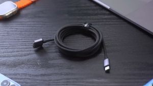 MCDODO Kabel Magsafe 3 to USB type C 140W Braided Nylon with Led Light