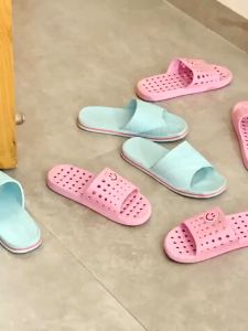 Kệ để đồ Giá Để Giày Dép Gắn Tường Không Đục Lỗ Có Thể Gập Lại Tiện Dụng