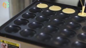 Commercial 25 Holes Dutch Poffertjes Grill Mini Pancake Machine Electric Pancake Maker Muffin Griller Machine With