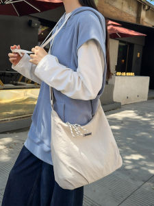 New Large Capacity Casual Nylon Crossbody Bag Womens Versatile Lightweight Travel Shoulder Bag Student Class Commuter Bag