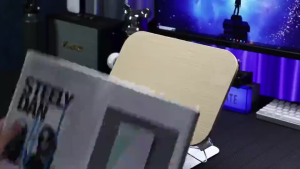 360-degree rotating laptop stand - multi-functional adjustable bookshelf - suitable for reading