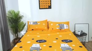 ผ้าปูที่นอนลาย 78 DA1/1  ชุดขนาด M, L, XL (ยังไม่รวมปลอกหมอน)  ราคา 3,900 เท่าในการสั่งผ่าตัด 5,900 เท่าในระดับสั่งผ่าตัด