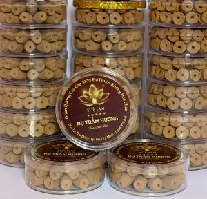 Nhang Nụ Trầm Hương Cao Cấp Tuệ Tâm Hình Bông Sen (Khắc Chữ LỘC) - Làm 100% Từ Trầm Hương Sạch Tự Nhiên [Hộp 28 Viên]