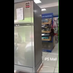 ตู้เย็น 2ประตู SHARP รุ่น SJ-C20E 5.9คิว มีระบบฟอกอากาศ Ag+ Nano ช่วยกำจัดแบคทีเรีย SJC20E