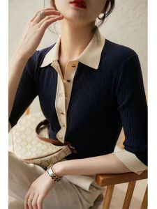 เสื้อสเวตเตอร์ถักทรงสลิมฟิตคอโปโลเปิดครึ่งตัวหรูหราสำหรับผู้หญิง ฤดูใบไม้ผลิและฤดูร้อน 2024 แขนยาว สไตล์ลำลอง