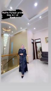[Tanpa Hijab]/Gamis Nazwa Matte Furzan Print.