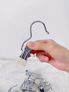 ที่หนีบผ้า ตะขอ สเตนเลส หนีบถุงเท้า/เสื้อใน/หมวก/ผ้าเช็ดได้หมด Hangers & Pegs