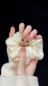 DD837 เล็บปลอม เล็บยาว สีแดง ปีใหม่ แฟลชเจาะ สไตล์โมเดิร์นใช้งานง่าย กล่องละ 24 ชิ้น