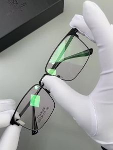 MOKCHEON | Kính Cận Nam Kinh Doanh Khung Titanium Siêu Nhẹ