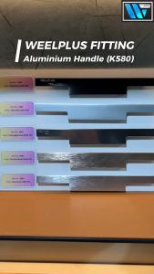 มือจับอลูมิเนียม แบบฝังหน้าบาน  Aluminium Handle ** รุ่น K580 ** ( Champagne Gloss )