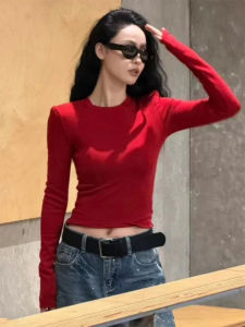 YUEZHONGWEI | Slim Fitting Red Round Neck Short Sleeve T-Shirt