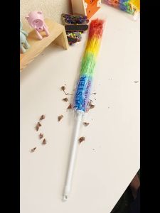 Magic Duster/Feather Duster/Static Duster/Dust Remove Brush/Colourful Feather Duster /Housework Cleaning Tools /Cleaning Duster/ Micro Rainbow Duster/Nylon Duster/Bulu Ayam Plastik Penyapu Habuk Buluh Ayam Dust Window Cleaner