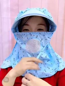 DOSO หมวกกันแดดผู้หญิง หมวกปีกกว้าง พร้อมหน้ากากกันแดดที่ระบายอากาศได้ คลุมไหล่ ป้องกันรังสียูวีในฤดูร้อน หมวกกันแดดการปกปิดใบหน้า360° หมวกกันแดดกลางแจ้ง