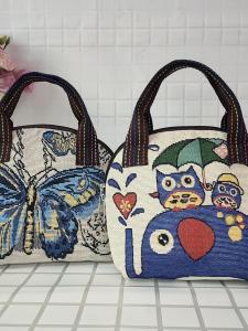 Embroidered Canvas Shell Shaped Handbag Mobile Phone Coin Shopping Bag Practical Fashionable Handheld Purse for Daily Use