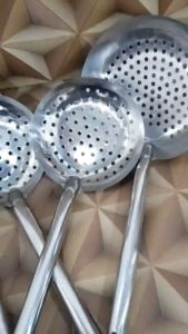 SARINGAN PLAT GAGANG STAINLESS 16CM & 20CM - SEROK GORENGAN BAWANG SARINGAN MINYAK PENGGORENGAN