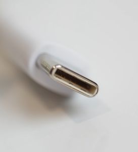 Cáp sạc nhanh USB Type C to USB Type C BOOST↑CHARGE™ Belkin vỏ dù 1 mét 60W CAB004 (tương thích iPhone 15)