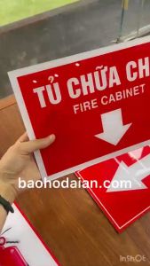 Bảng mica Tủ Chữa Cháy kích thước 20 x 30