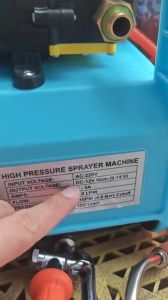 Bơm Xách Tay Hiệu DEGUANG. Dùng phun xịt thuốc tưới cây... Bơm Đôi (AQ 12V-12AH). Bảo hành 6 tháng