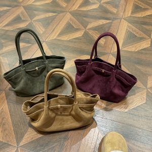 กระเป๋าสะพายข้างหนังกลับทรงสี่เหลี่ยมกลวงสำหรับผู้หญิง ความจุขนาดใหญ่ กระเป๋าถือแบบห้อยไหล่เดียว กระเป๋าใต้วงแขน กระเป๋าสะพายข้างแบบ Tote Bag สำหรับฤดูใบไม้ร่วงและฤดูหนาว 2024