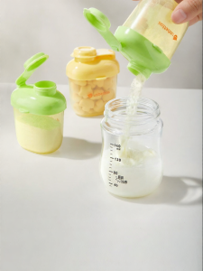 Usbettas | Portable Baby Formula Storage Box