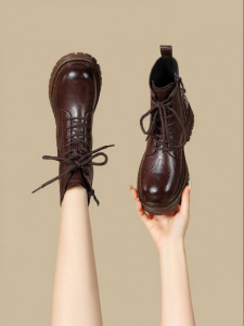 Josiny | Faux Fur British Style Thick Soled Retro Lace-up Boots