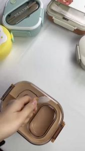 Hộp cơm inox 304 cao cấp 2 tầng tặng kèm dĩa Bears Family BAG U HCBEARS28