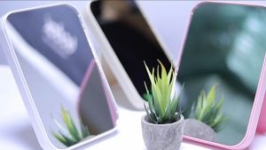 [1PC] Innohut Foldable Makeup Mirror Cermin Meja Solek Desk Bathroom Rectangular Mirror Cermin Muka Kecil 镜子