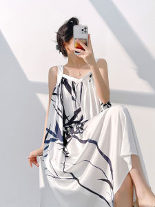 สไตล์เรโทร น้ําแข็งยาว ผ้าไหม นอน เดรส ผู้หญิง ฤดูร้อน สินค้ามาใหม่ พร้อมแผ่นรองหน้าอก Bamboo Floral งานปัก หลวม แม็กซี่เดรส