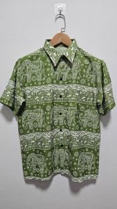 View Vi Shop น้องช้างพื้นเขียวเสื้อเชิ้ตชายตรง เสื้อเชิ้ตวินเทจ ผ้าไหมอิตาลีใส่สบายไม่ต้องรีด เสื้อเชิ้ตแขนสั้น เสื้อเชิ้ตแฟชั่น