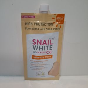 Snail White Day Cream SPF 30/PA+++ 7ml Moisturizes Protects Brightens with Sun Protection