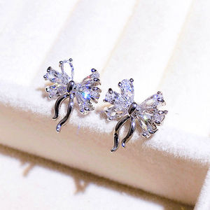 Huitan Aesthetic Womens Earrings Ear Piercing Daily Wear Fancy Bow Earrings with CZ Luxury Fashion Female Wedding Jewelry 2021