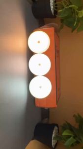 ข้างเตียงโคมไฟหอพักนักเรียนแบบชาร์จไฟ USB โคมไฟข้างเตียงห้องนอน