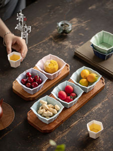 Retro Chinese Ceramic Fruit Bowl Creative Small Snack Plate Tea Time Dessert Dish Elegant Home Decor Kitchen Diningware