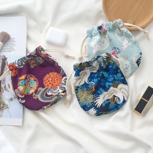 สีแดง ผ้าไหม กระเป๋า ชุดฮั่นฝู สไตล์กระเป๋าเก็บขนาดเล็กกระเป๋าเครื่องประดับถุงซองอุปกรณ์เสริมแฟชั่นออแกไนเซอร์ DIY ยี่ห้อ