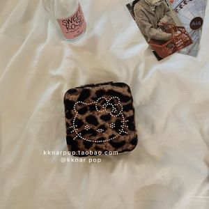 KT Leopard Print Velvet Jewelry Box Portable Classy Retro Trendy Young Adult Heart Bronzing Necklace Ring Desktop Storage Box