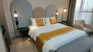 Hotel Bed Runner & Pillowcase Scarf High-End Bed Bed Tail Towel Soft Smooth Satin Non-Fading Bedspreads Coverlets Bedding Decoration